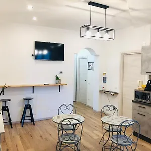 Rial Maison , Bergamo Olaszország